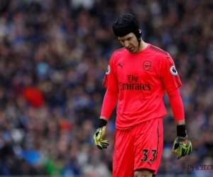 Ongezien: Cech gaat door het stof op Twitter