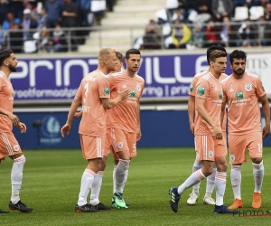 Ondanks de misnoegde reacties: daarom waren de uitshirts van Anderlecht de voorbije jaren roze, fluogroen, grijs en nu koraal