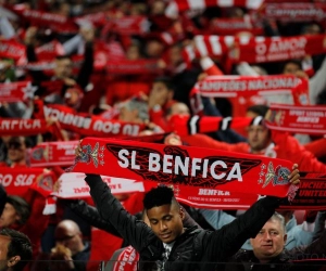 Benfica beleeft heropstart in mineur: twee spelers geraken gewond na bekogeling spelersbus door eigen fans