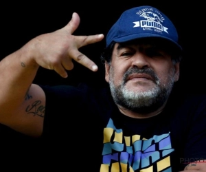 Maradona solliciteert bij Engelse topclub: "Ik kan hen opnieuw groot maken"