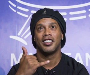 'Zoon Ronaldinho staat dicht bij een handtekening bij Barcelona'