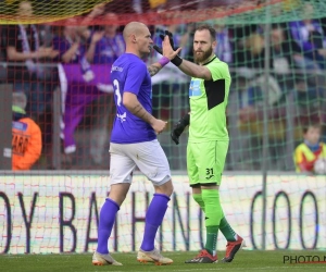 Prychynenko reageert op zijn wissel voor de rust en de woede van zijn coach