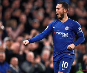 No stress: Eden Hazard loopt in zijn gekende stijl door de gangen in Bakoe