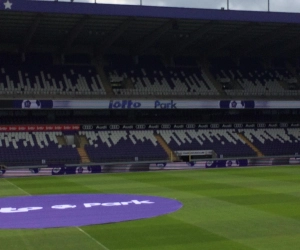 🎥 OFFICIEEL: Anderlecht doopt zijn stadion om naar Lotto Park met ritje door de geschiedenis