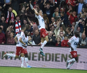 Kortrijk legt Anderlecht over de knie na knotsgekke tweede helft in match met twee gezichten