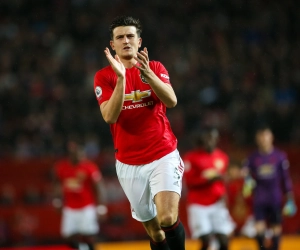 'Bom barst in kleedkamer Manchester United tijdens rust, kapitein Harry Maguire krijgt de volle laag'