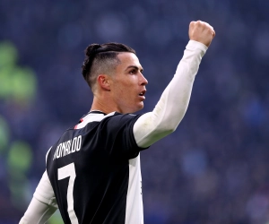 Cristiano Ronaldo zet Juve op weg naar zege en komt (voor héél even) op gelijke hoogte met Messi