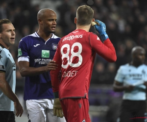 Mignolet aangedaan nadat bommetje op het veld werd gegooid: "Daar zou het Belgische voetbal niet voor mogen staan"  