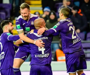 'Anderlecht bindt strijd aan met heel wat clubs om boomlange spits binnen te halen'