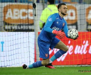 Nederlandse doelman kreeg telefoontje van Anderlecht: "Omdat hun keeper naar Ajax zou gaan"