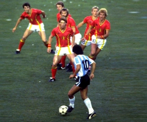 LAATSTE KANS: Neem deel en win het boek 'Maradona en de Belgen'