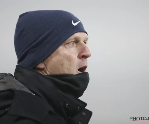 Genk-trainer van den Brom in slechte papieren: bestuur komt samen