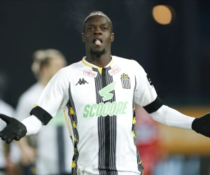 Mamadou Fall scoorde twee keer voor Charleroi: "Het moet veel efficiënter" 