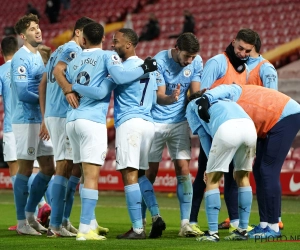 Manchester City doet zeer goede zaak in de titelstrijd en boekt duidelijke overwinning op het veld van Liverpool 