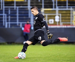 Eens niet Undav of Vanzeir maar wel doelman van Union man van de match: "De fles mag naar hem gaan"