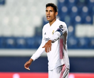 📷 OFFICIEEL Manchester heeft Varane eindelijk beet: "In de geschiedenisboeken terecht komen"