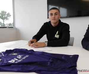 OFFICIEEL: Taylor Harwood-Bellis verlaat Anderlecht