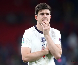 🎥 Harry Maguire flikt het opnieuw: Engelsman zorgt voor hilariteit na stevige blunder en ontloopt nadien penalty terwijl niemand begrijpt hoe