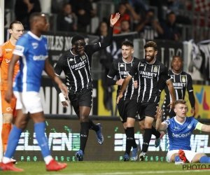 Opnieuw een kater buitenshuis voor Genk nadat Onuachu een penalty twee keer mist in Charleroi