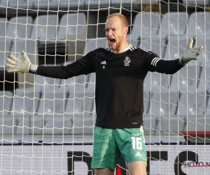 "Een Belgische grap" - Arnaud Bodart over waarom hij in trainingsoutfit de match tegen Cercle moest spelen