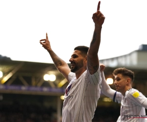 🎥 Schitterende beelden van Mitrovic die terugkeert op veld om Servische fans te groeten in... ondergoed