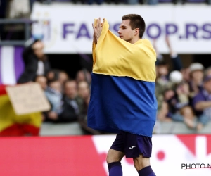 Shirtveiling Anderlecht succes: 25.000 euro ten voordele van getroffen gezinnen in Oekraïne