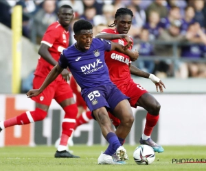 Deze Anderlecht-speler gaat ondanks zijn overduidelijke kwaliteiten moeilijk seizoen tegemoet: "Nochtans kan je een ploeg rond hem bouwen"