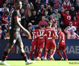 Sensatie op Sclessin: Standard rolt Antwerp dankzij blitzstart volledig op in eerste tien minuten, Genk blijft op kop