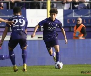 OFFICIEEL: Anderlecht verscherpt concurrentie en legt middenvelder vast tot 2026