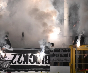 📷 Zoveelste supportersactie: Charleroi-aanhang gaat met vuurwerk en tennisballen voor snelheidsrecord tegen KVM