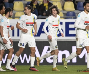 Westerlo pakt de drie punten tegen tienkoppig STVV dankzij penaltygoal De Cuyper en komt op vier punten van de top vier