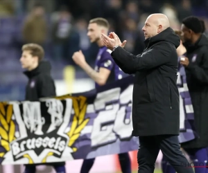 📷 Toch weer stevige miserie tussen Anderlecht en Standard: spelersbus zwaar beschadigd