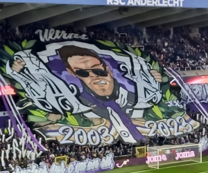 Pijnlijk: harde kern Standard steelt (deel) van Anderlecht-tifo