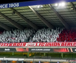 🎥 📷 Duits bezoek aan Lotto Park: sfeeractie in bomvolle uitvakken, zware uithaal naar UEFA in verband met corruptie