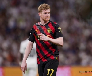 Kevin De Bruyne duikt op in ... Gent en laat er zich uit over hoe hij blessure opliep én de verwachtingen voor de komende maanden