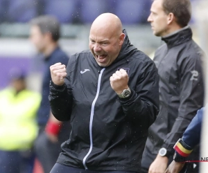 Brian Riemer doet met Anderlecht wat Vincent Kompany niet kon