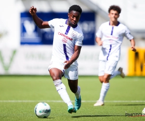 📷 'Broer van Francis Amuzu heeft een nieuwe club gevonden'