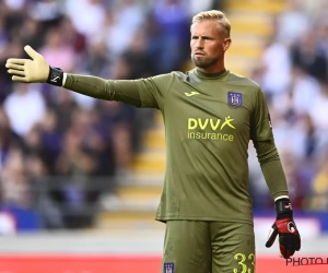 Zeer verrassende onthulling over de komst van Kasper Schmeichel en de zaak van Maxime Dupé bij Anderlecht