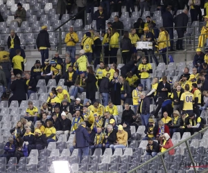 Voetbal absolute bijzaak, match stopgezet: 'Wapens gevonden in buurt van Heizel: terreurniveau vier in Brussel na moord op Zweedse supporters'