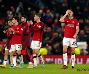 'Sir Jim Ratcliffe zet Old Trafford meteen op stelten en voert deze héél gevoelige maatregel in om spelersgroep ter verantwoording te roepen'