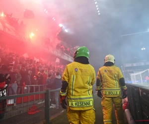 Weeral prijs, nu tijdens Waalse derby: gemaskerde hooligans bekogelen politie