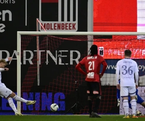 🎥 Opvallend: Jan Vertonghen duidelijk niet akkoord met beslissing van scheidsrechter... om Anderlecht strafschop te geven