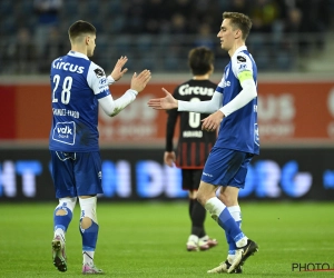 KAA Gent opent Europe Play-offs met flink statement en laat niets heel van schutterende Standard-defensie