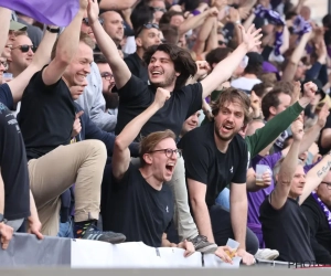 🎥 Beerschot-spelers vieren de titel op het veld in Beveren