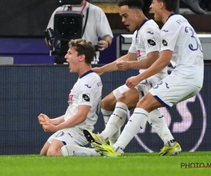 'Touch of genius' van Verschaeren en ijskoude Dolberg zetten Anderlecht op titelkoers, Genk moet vrezen voor vierde plaats