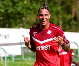 Tjaronn Chery voelt zich helemaal thuis in Antwerpen en kreeg felicitaties van een Antwerplegende: "Hij stuurde me na de derby meteen een bericht"