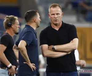 Wouter Vrancken geeft één van zijn spelers het ultiem compliment