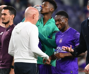 Franky Van der Elst ziet dat Anderlecht iets beter had kunnen aanpakken: "Achteraf gezien zullen ze daar misschien spijt van hebben, en hijzelf ook"