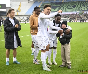 David Hubert verklapt het geheim van hoe hij Dolberg aan het scoren kreeg, maar gooit ook met bloemen naar andere speler: "Hij speelt momenteel perfecte matchen"