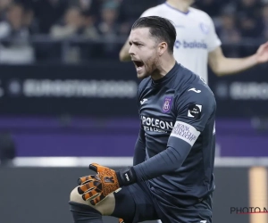 Philippe Albert heeft eigen kijk op Anderlecht-Gent: "Rood voor Coosemans?"